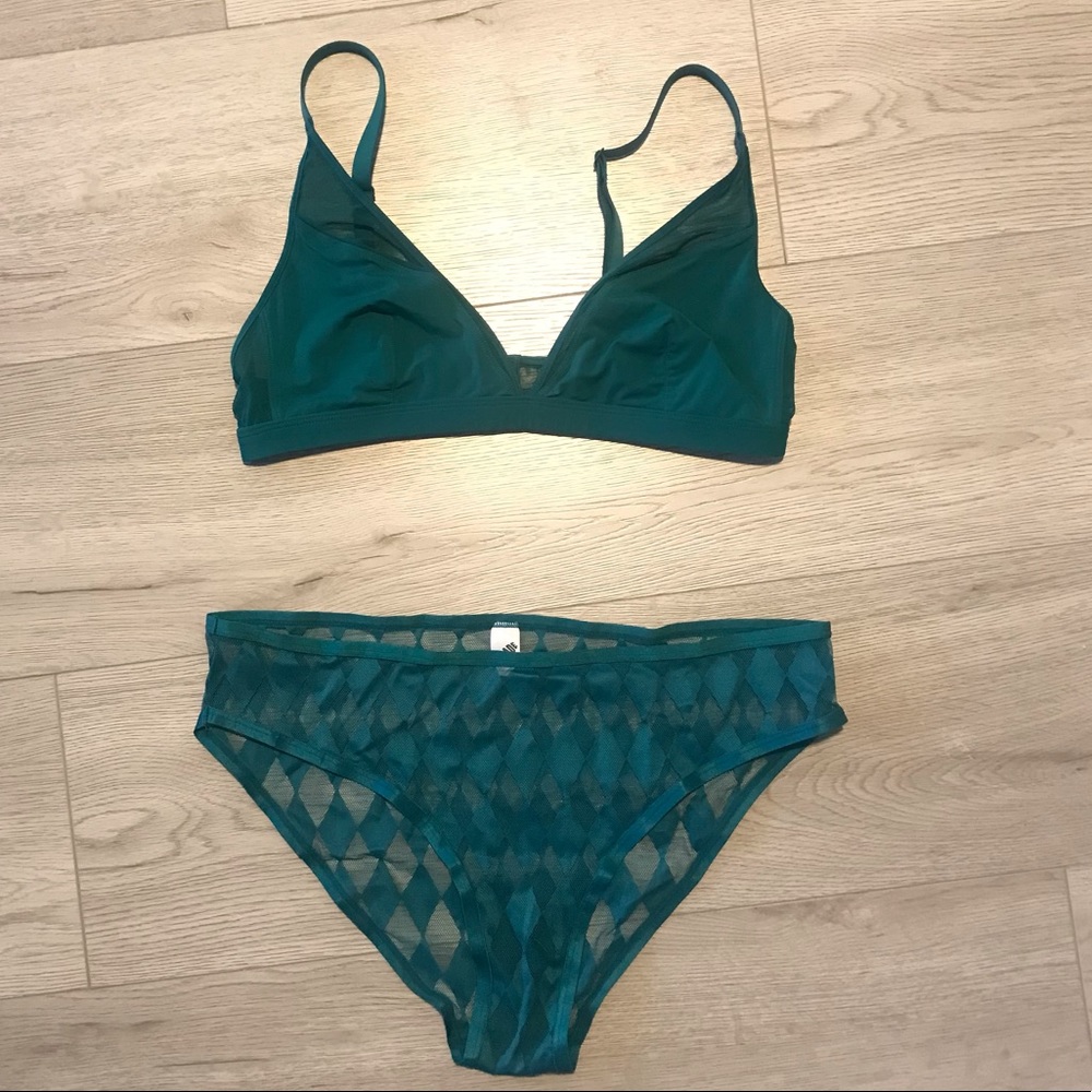 Parade Silky Mesh Matching Bra & Panty Lingerie Set